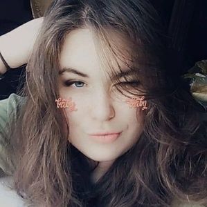 Meet your Posher, Crona